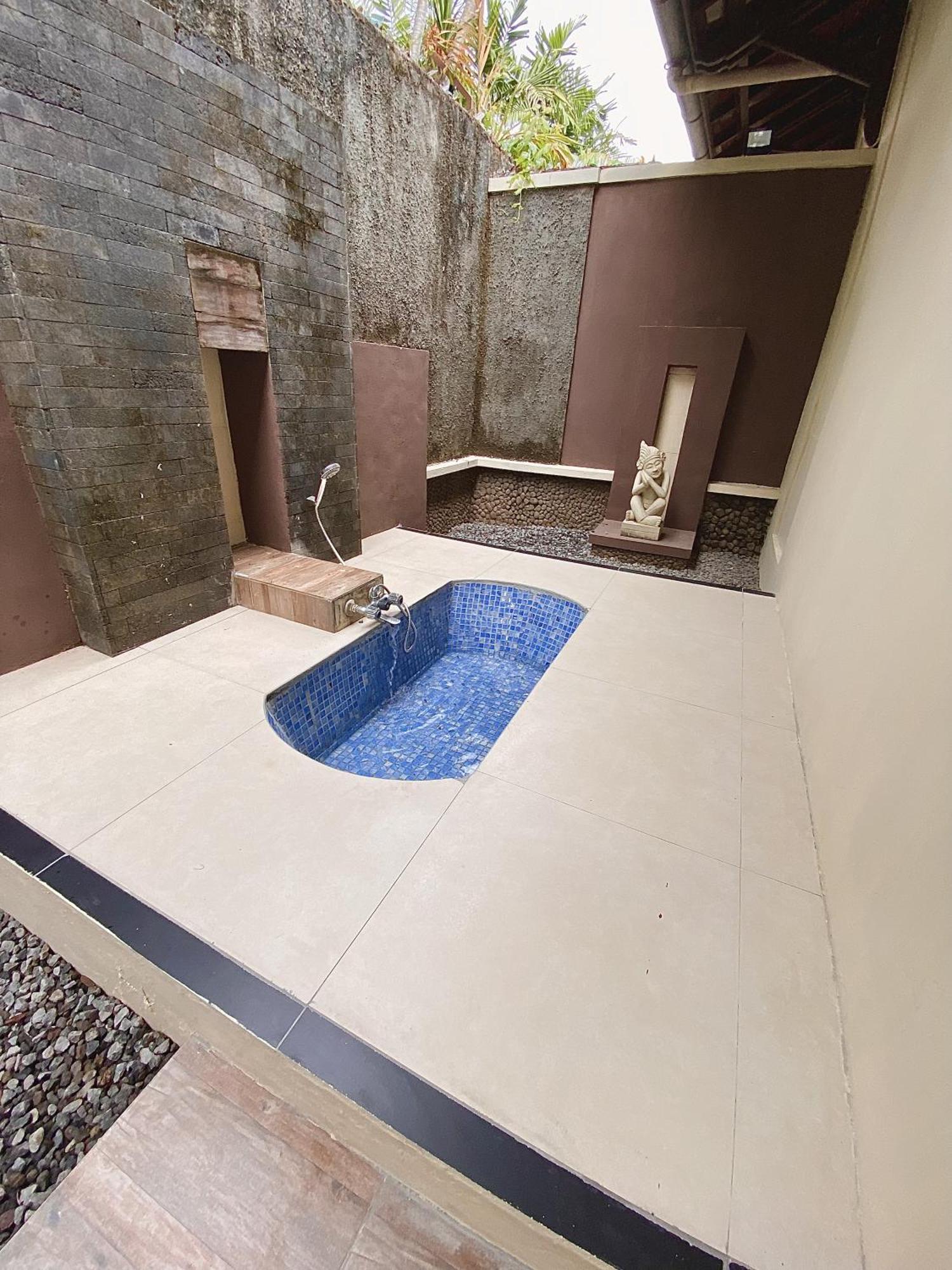 Chrome Hotel & Resort Solo Colomadu Ngoại thất bức ảnh